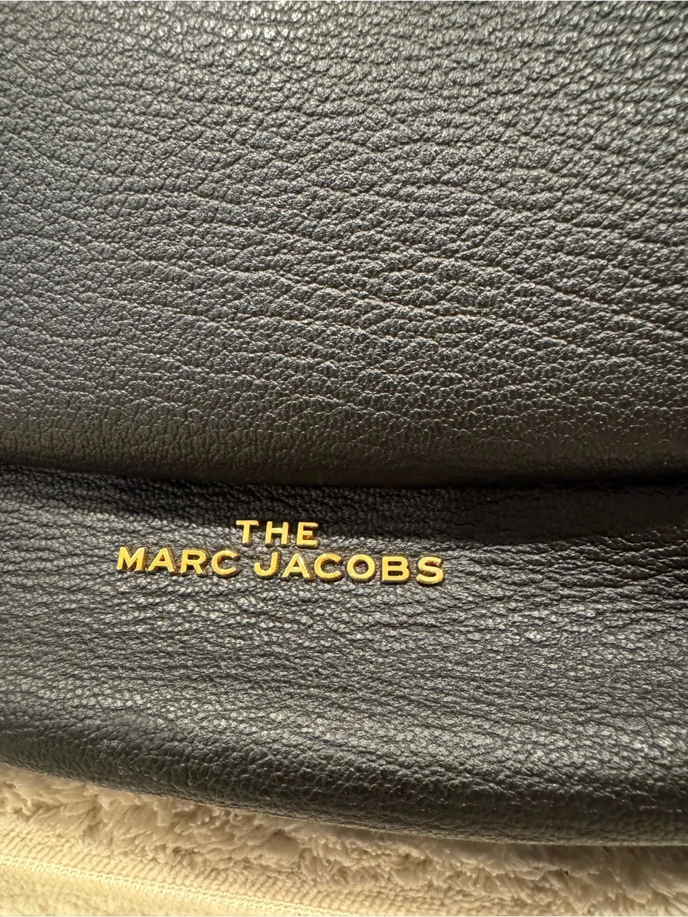 Marc Jacobs sleek pebbled